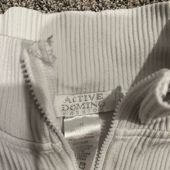 Long sleeved white shirt. - Picture 2 of 2